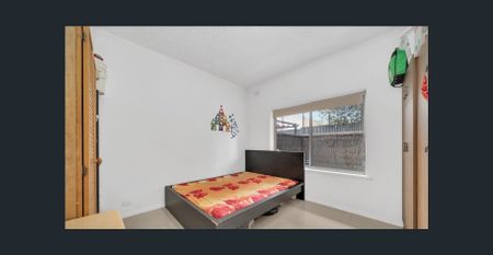 Modern Ground-Floor Gem in Prospect! - Photo 4