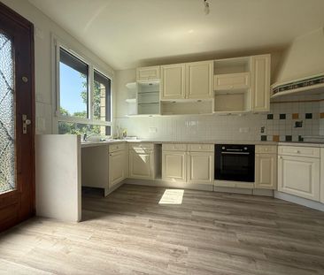 Location Maison 7 pièces 161m² - Photo 6