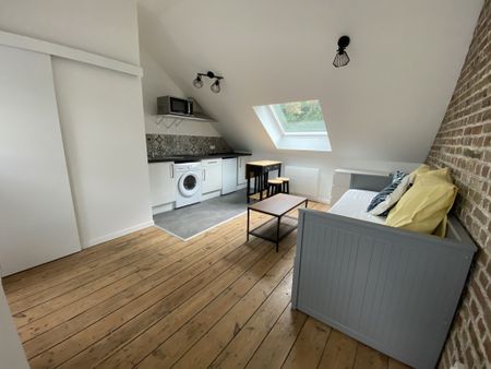 STUDIO MEUBLÉ PROCHE CENTRE VILLE - Photo 2