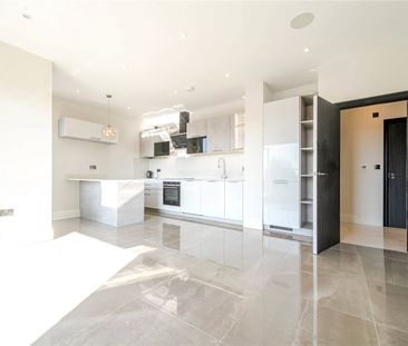Rowantree Road, EN2, Enfield - Photo 3