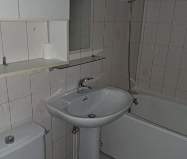 Location Appartement P2 Sens - Photo 1