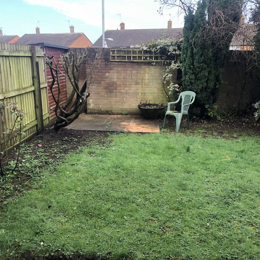 Ash Walk, Brentry - Photo 1