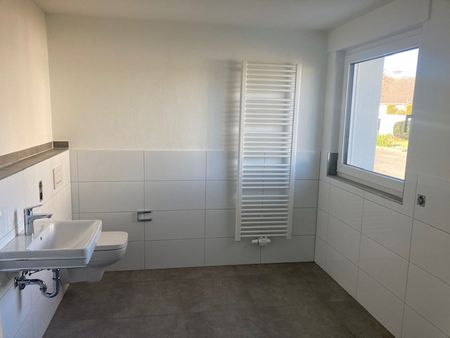 Kernsaniert und mit phantastischer Aussicht! Moderne Erdgeschoss-Wohnung in Lippstadt-Overhagen - Foto 3