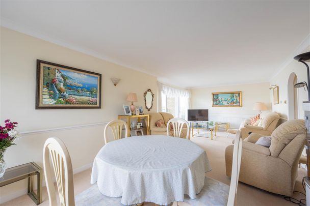 Manor Road, Westcliff-On-Sea - Photo 1