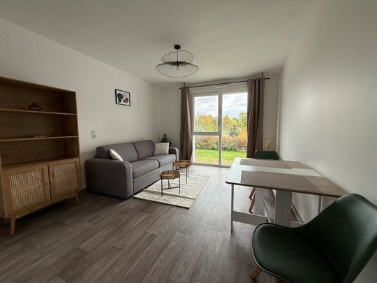 Location Appartement 1 pièce 23m² FRANQUEVILLE ST PIERRE 76520 - Photo 1