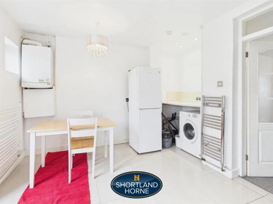 Nunts Park Avenue, Holbrooks, Coventry - Photo 1