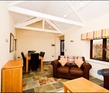 2 bedroom detached house to rent - Photo 1