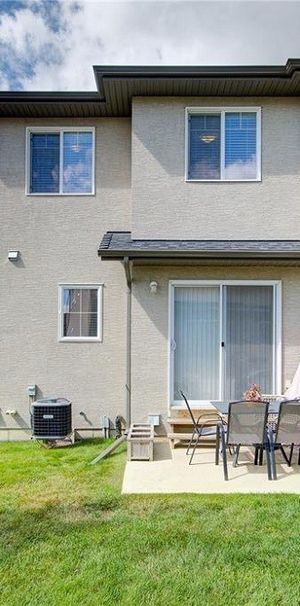 3 Bedroom Townhouse in Stonebridge - Photo 1