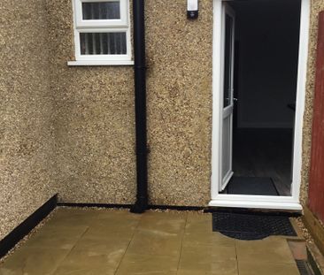 Smart One Bedroom Ground Floor Flat for Rent in Tilehurst - Photo 5