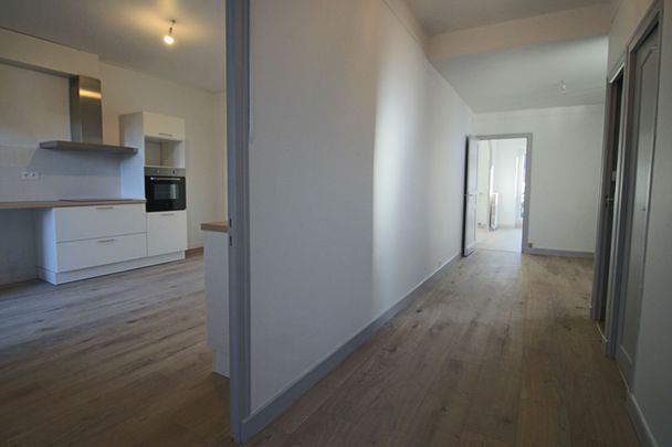 Location appartement 4 pièces, 134.60m², Prayssac - Photo 1