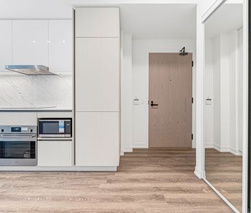 For Lease - 8 Interchange Way Unit# 5501, Vaughan, Ontario - Photo 4