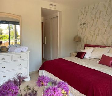 4 bedroom luxury Townhouse for rent in Nueva Andalucia, Spain - Photo 6