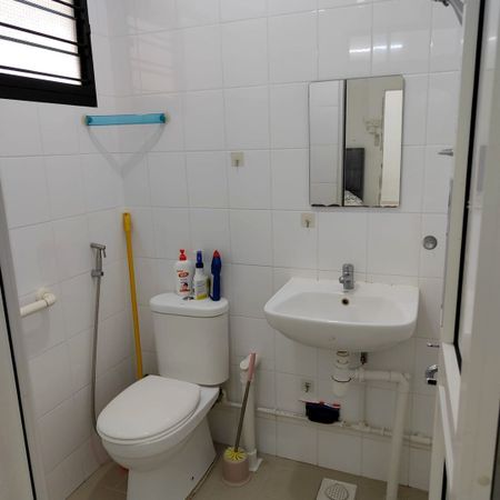 Ang Mo Kio Avenue 10 (Ang Mo Kio) - For Rent - Photo 4