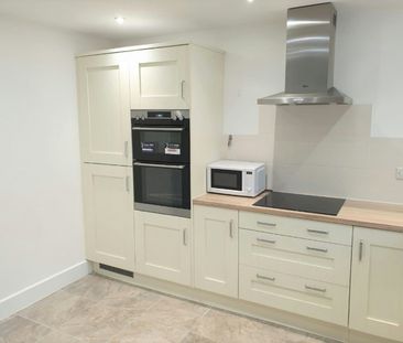 Detached house to rent on - Photo 5