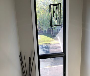 For Lease - 695 Morgan Street Unit# Unit 5, Vanier and Kingsview Pa... - Photo 3