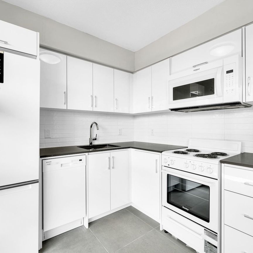 For Lease - 33 Isabella Street Unit# 902, Toronto, Ontario - Photo 1
