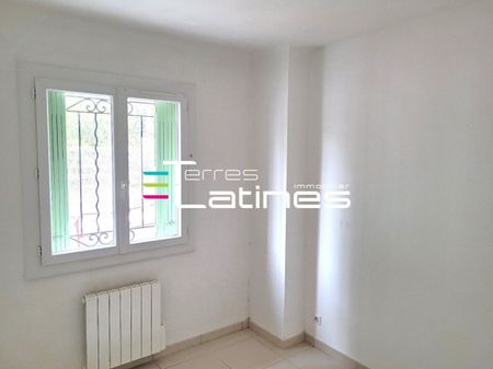 Appartement 3 pièces, 43m² en location à Nimes - 685 € par mois * - Photo 2