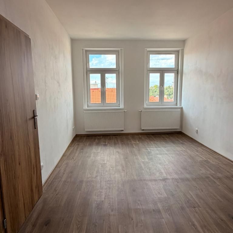 Pronájem bytu 2+kk 42 m2 - Photo 1