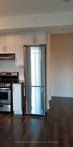 YONGE/FINCH Bright +Spacious 1Bdrm +Den 9Ft Ceiling 1Locker 1Parking - Photo 3