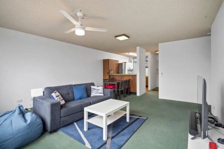 1/42 Shakespeare Street, Coorparoo QLD 4151 - House For Rent | Domain - Photo 5