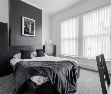 Room in a Shared House, Garmoyle Road, L15 - Photo 6