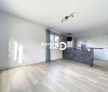 Location appartement à Brest, 2 pièces 55.96m² - Photo 1