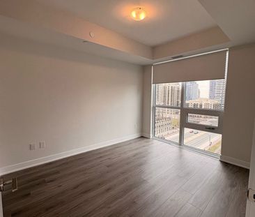 For Lease - 430 Square One Drive Unit# 810, Mississauga, Ontario - Photo 2