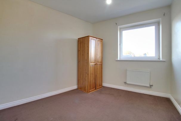 Cape Hill, Birmingham, B66 - Photo 1