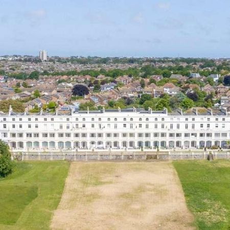 Westcliffe Terrace Mansions, Pegwell Rd, CT11 - Photo 3