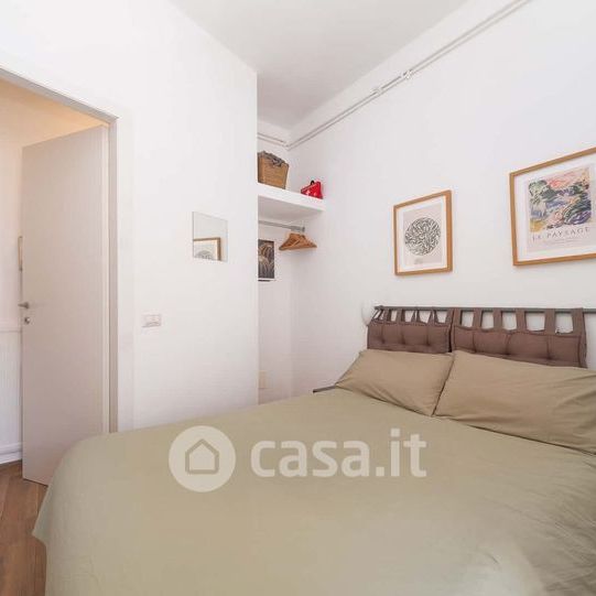 Trilocale in Affitto in Via del Commercio 12 a Roma - Photo 1