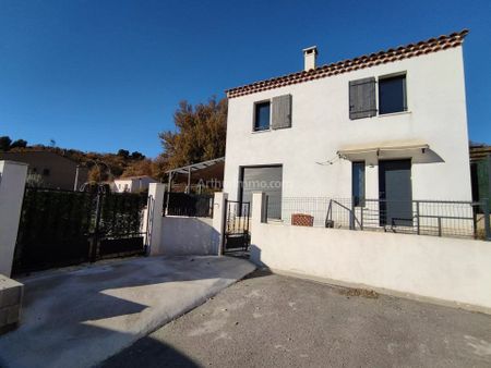 Location Maison 5 pièces 113 m2 à Sainte-Tulle - Photo 5