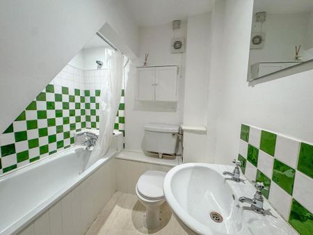 2 bedroom terraced house to rent - Photo 2
