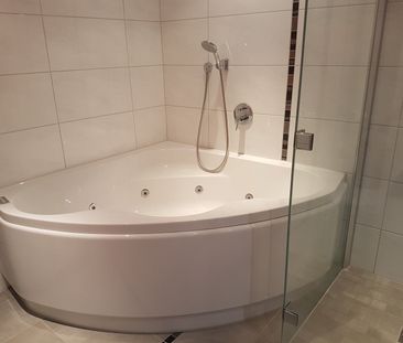 schöne 3 1/2 Zimmer-Duplex-Wohnung zu vermieten - Photo 3