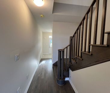 For Lease - 151 Vanilla Trail, Thorold, Ontario - Photo 3