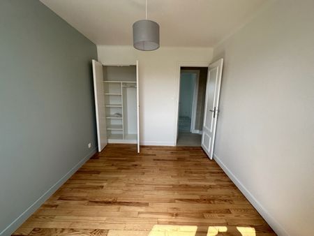 A louer Maison Bourg Blanc T7 Refaite à neuf. - Photo 4