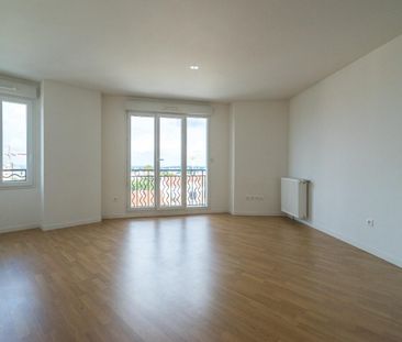 location Appartement T3 DE 63.95m² À ROMAINVILLE - Photo 1