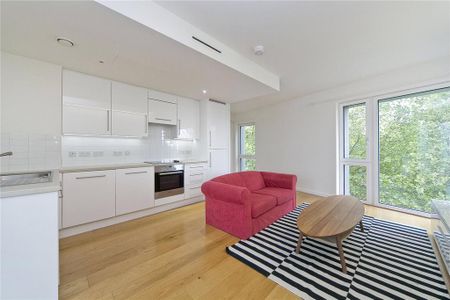 2 bedroom flat to rent - Photo 3