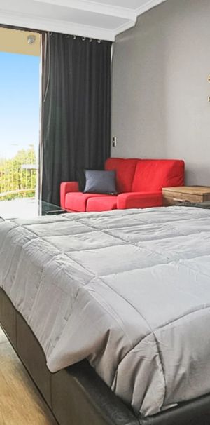 Modern Fully Furnished Studio in the Heart of Parramatta CBD! - Photo 1