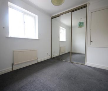 3 Bedroom Detached To Let - Photo 6