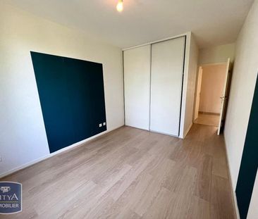 Location Appartement 4 pièces 96m² LYON 4ème - Photo 2