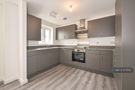 1 bedroom flat to rent - Photo 2