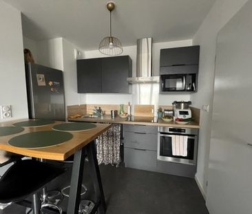 Location Appartement 3 pièces 60m² - Photo 3