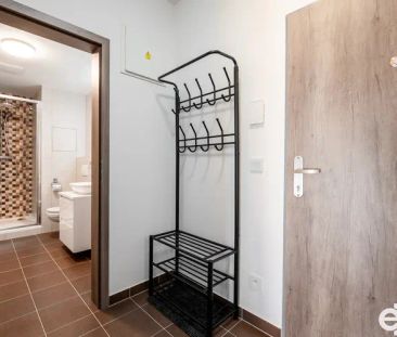 Pronájem zcela nového bytu 1+kk s balkonem a výhledem do přírody, H... - Photo 6