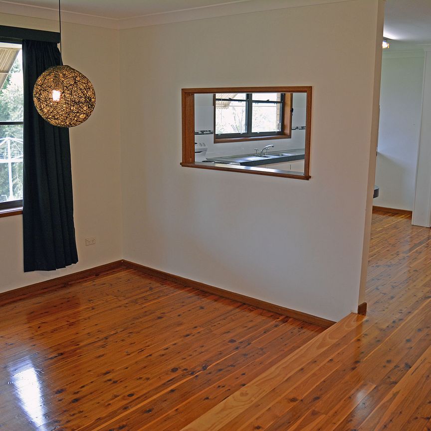 COSY THREE BEDROOM HOUSE IN OXLEY VALE - Photo 1