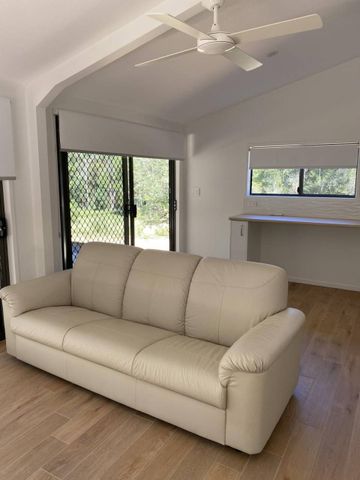Peaceful One Bedroom Rural Retreat - Photo 5