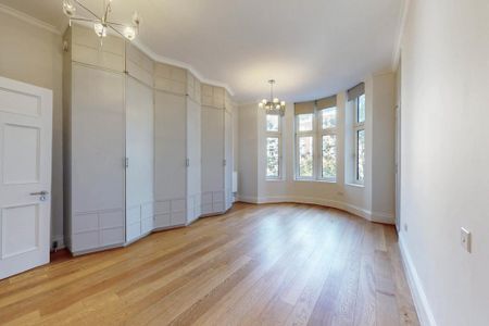 4 bedroom apartment to rent - Photo 3