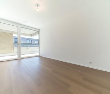 "Topmoderne Wohnung direkt beim Bahnhof Suhr" - Photo 4