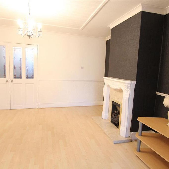 2 bedroom townhouse to rent - Photo 1