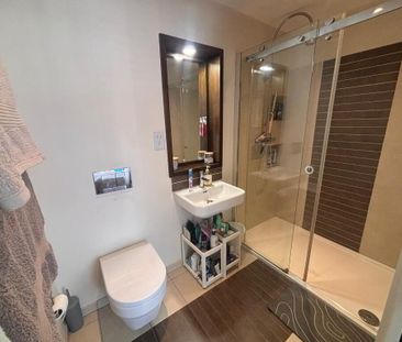 17 Custom House Square, Custom House Reside, Belfast, BT1 3ES - Photo 5