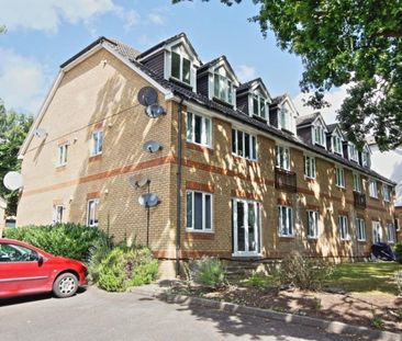 Knaphill, Woking - Photo 2